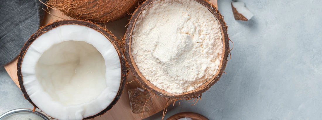 Mąka kokosowa właściwości i do czego można ją dodać?