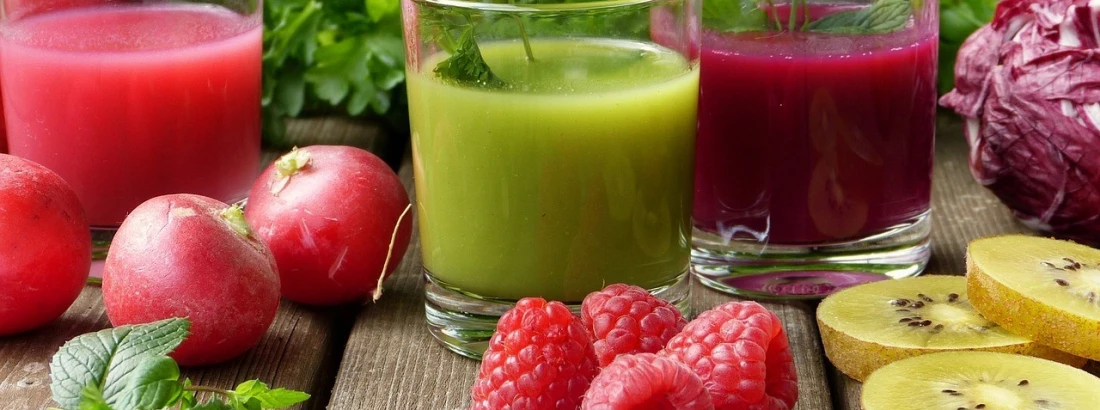 Jak zrobić fit smoothie? 5 pomysłów na zdrowe koktajle