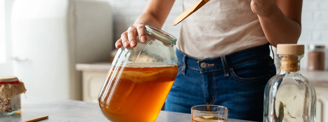 Co to jest kombucha i jak ją zrobić w domu?