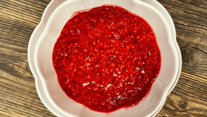 Frużelina malinowa do tortu