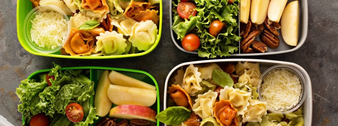 5 pomysłów na szybkie i zdrowe lunch boxy 
