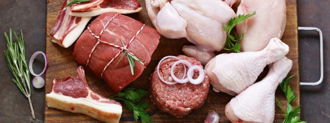 Rodzaje mięs: wołowego, wieprzowego i drobiu