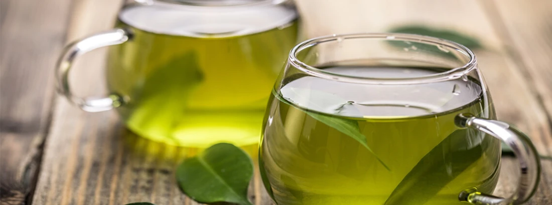 Właściwości zielonej herbaty – na co pomaga?