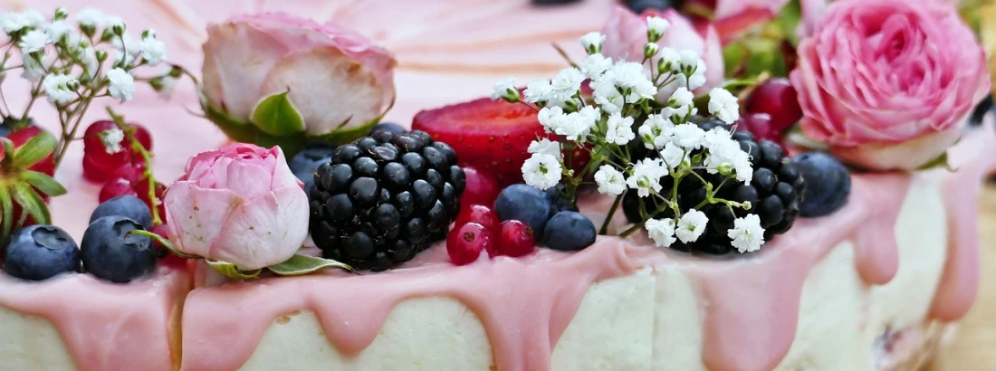 Jak przechowywać tort w lodówce?