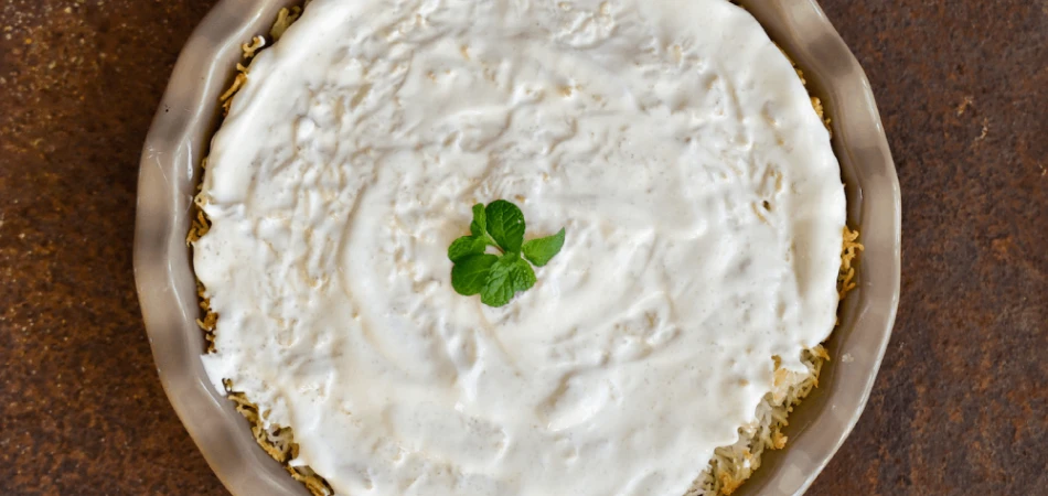 Ryż zapiekany z jabłkami i cynamonem