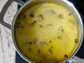 zupa pieczarkowa w garnku