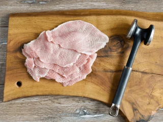 schab rozbity tłuczkiem