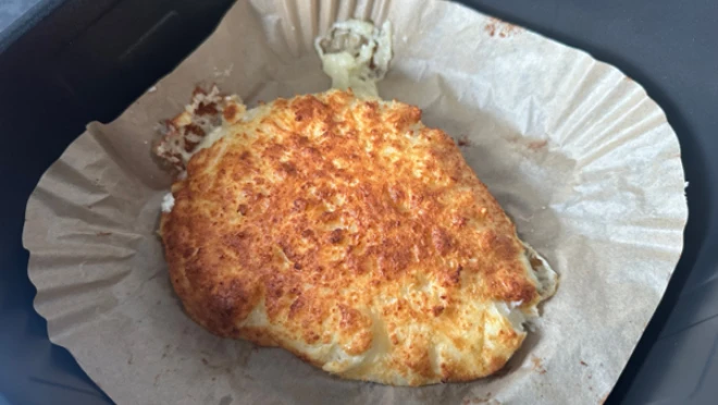 Proteinowa ser-pizza w Air Fryer marki Bosch