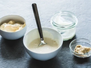 sos do sałatki colewsław