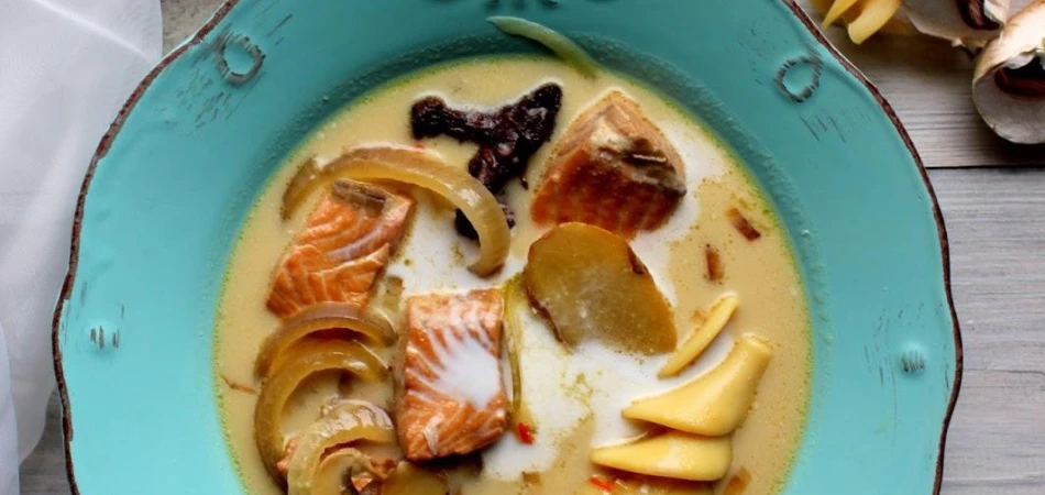 Orientalna zupa z łososiem i żeń-szeniem 