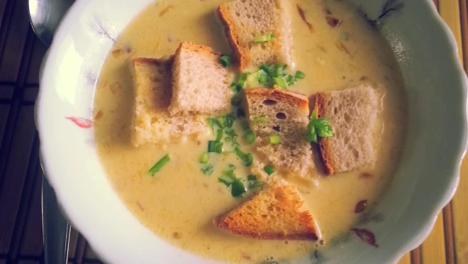 Zupa krem z cebuli i pora
