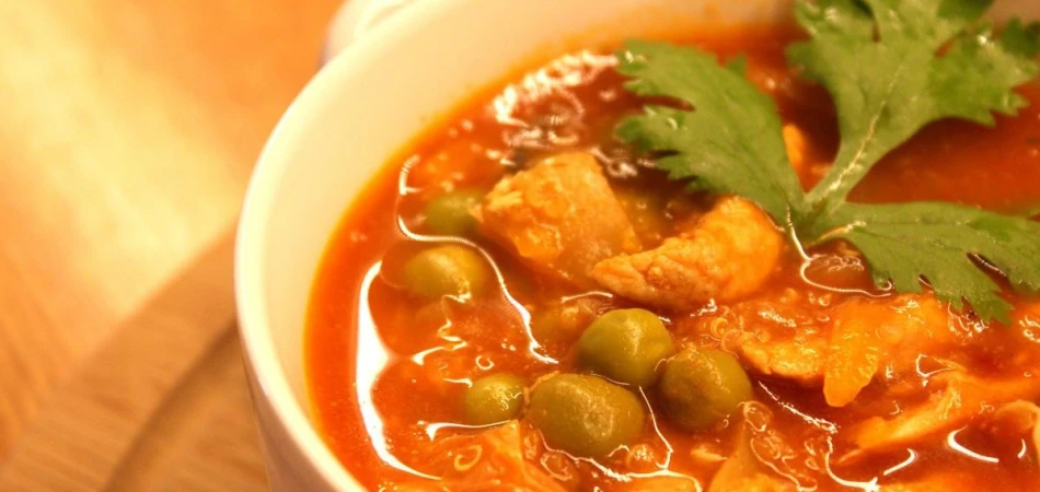 Słodko-ostra zupa z kapustą pekińską