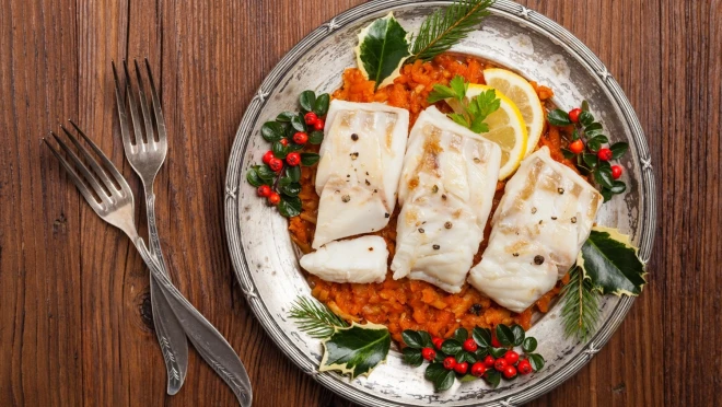 Świąteczne przepisy: fit ryba po grecku
