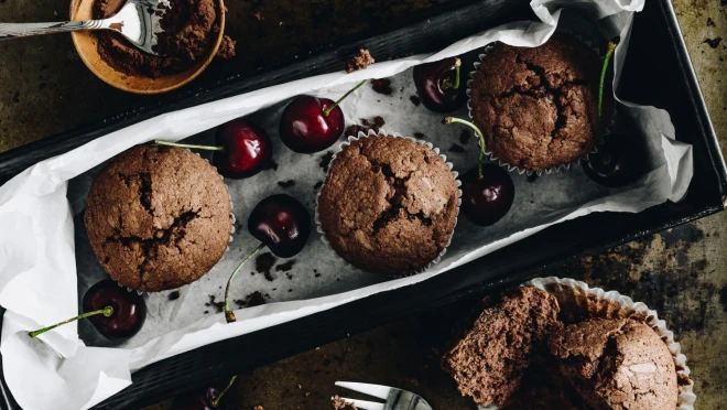 Muffinki czekoladowe z wiśniami
