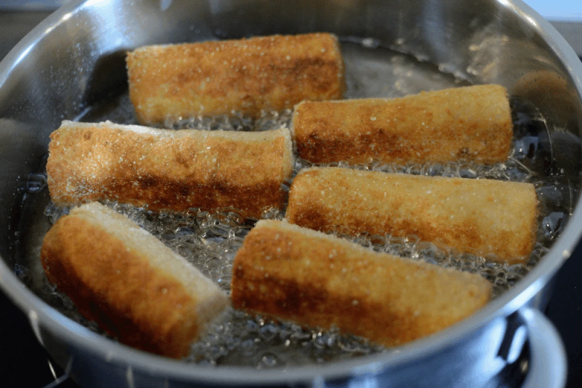 Smażenie krokietów na głębokim tłuszczu