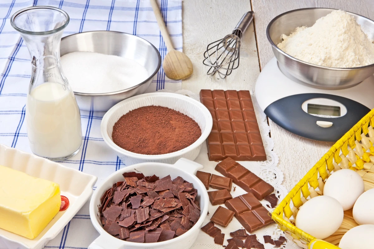 Składniki na muffinki czekoladowe z wiśniami
