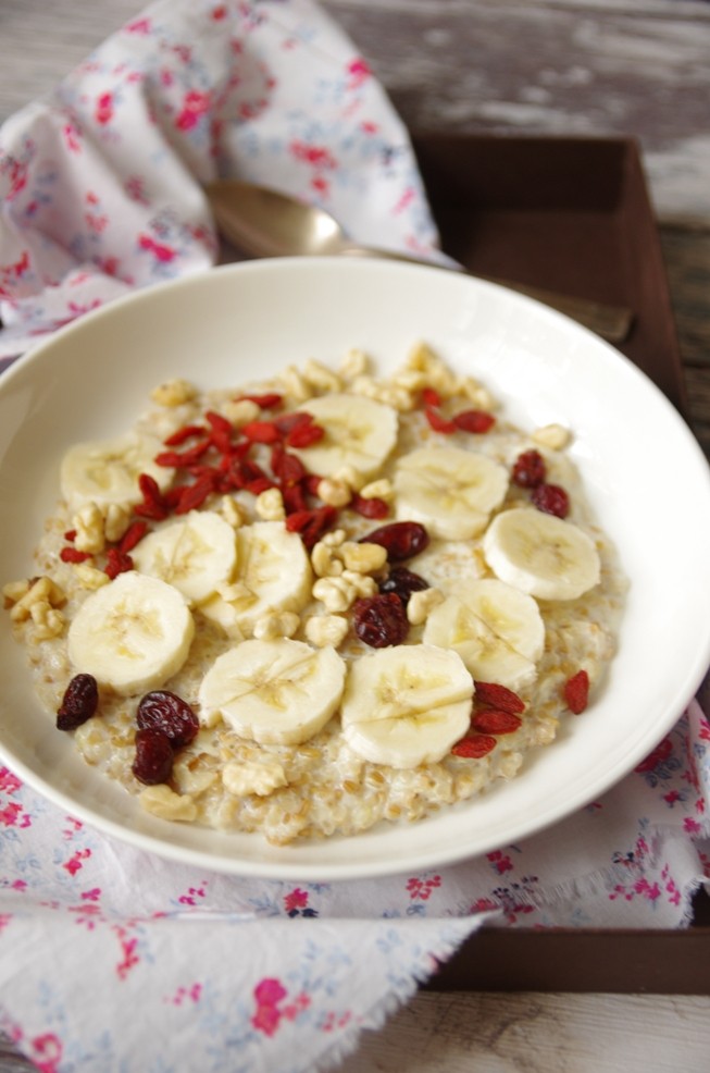 Kaszka owsiana z quinoa i bakaliami
