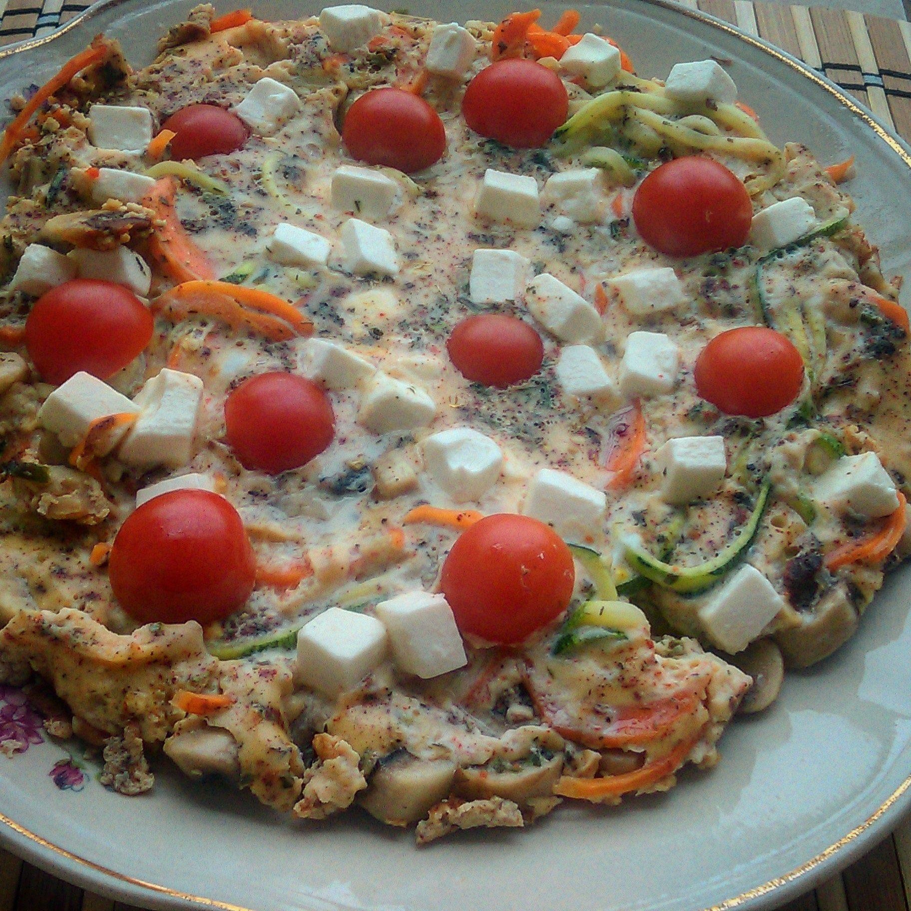 Omlet z warzywami i serem feta
