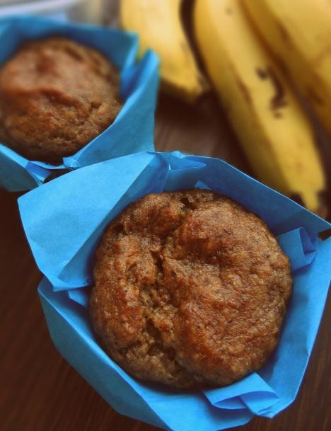 Muffiny daktylowo-bananowe