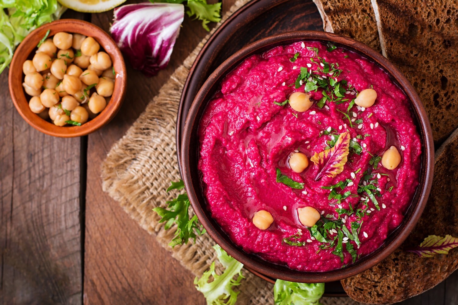 Hummus buraczany