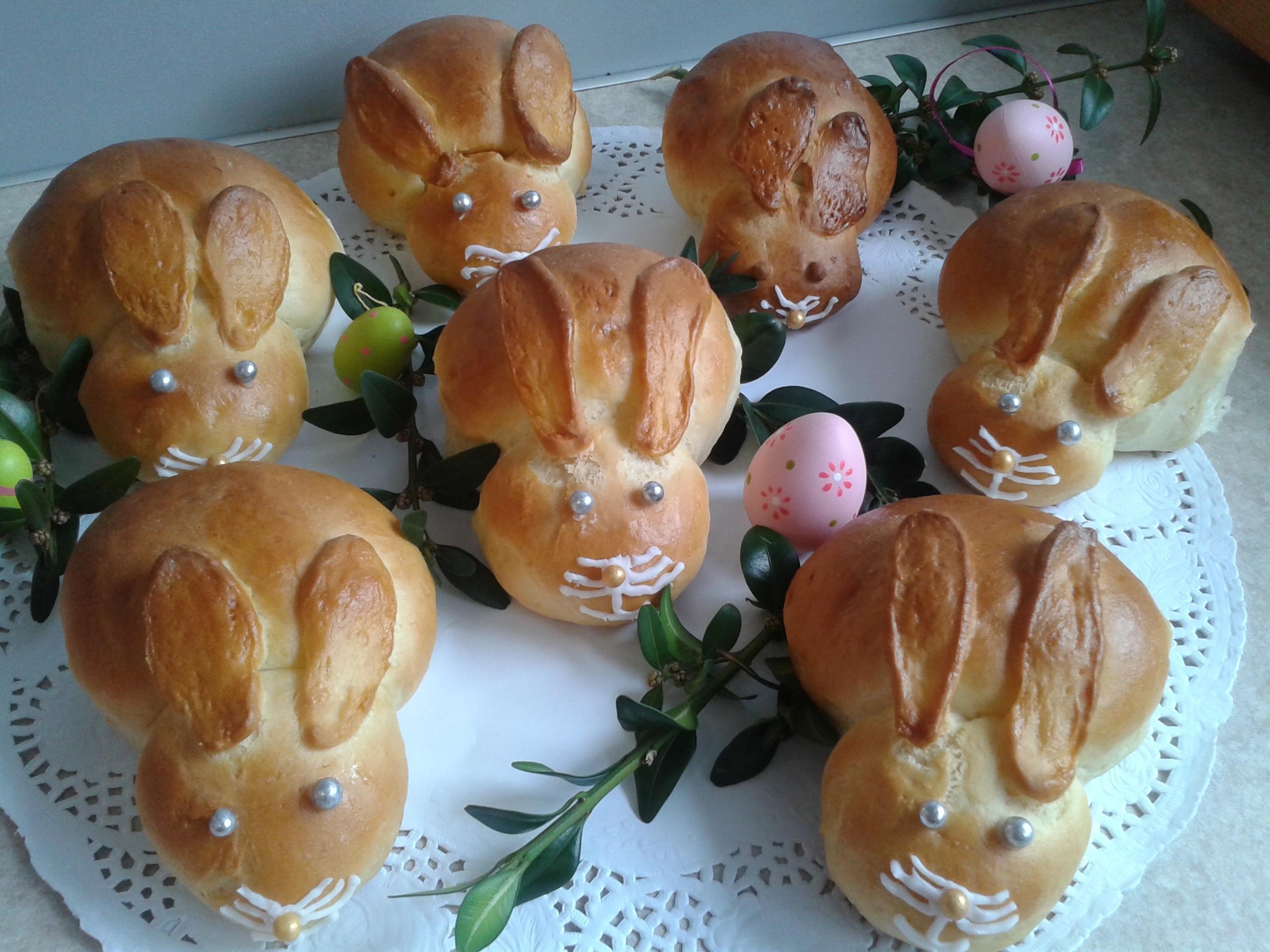 Drożdżowe zajączki